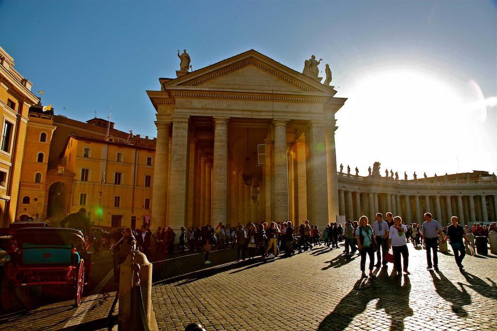 Giulio Cesare Imperatore Rome Exterior photo